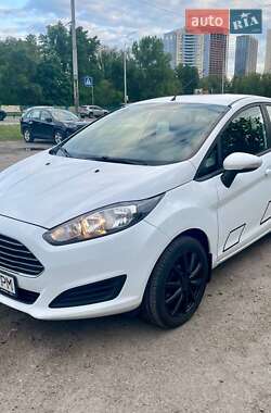 Хэтчбек Ford Fiesta 2013 в Киеве