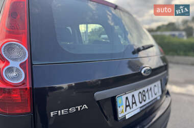Хетчбек Ford Fiesta 2007 в 