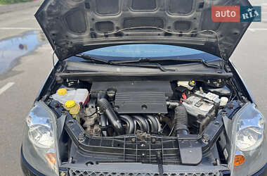 Хетчбек Ford Fiesta 2007 в 