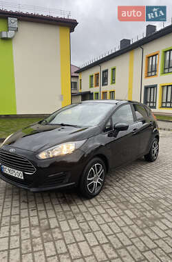 Хетчбек Ford Fiesta 2016 в Львові