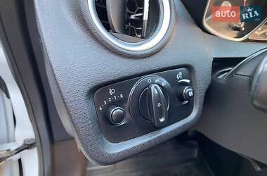 Хетчбек Ford Fiesta 2013 в 