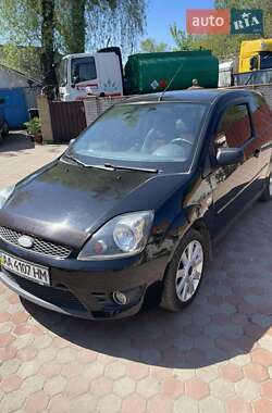Хэтчбек Ford Fiesta 2007 в Киеве