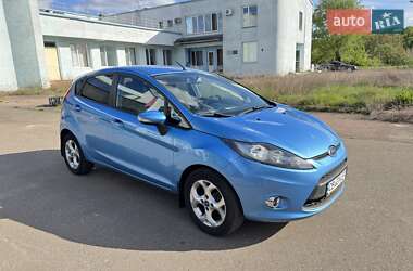 Хэтчбек Ford Fiesta 2011 в Чернигове