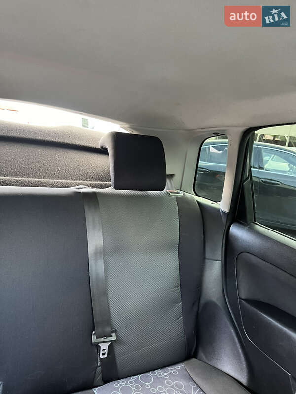 Хэтчбек Ford Fiesta 2008 в Межгорье