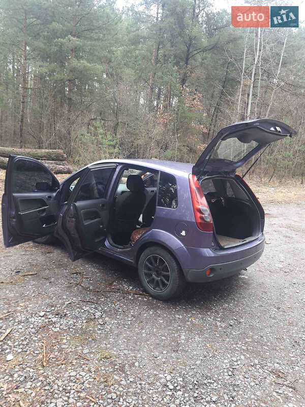 Хэтчбек Ford Fiesta 2006 в Славуте фото 6 Хэтчбек Ford Fiesta 2006 в Славуте