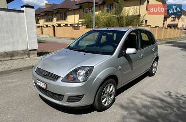 Хетчбек Ford Fiesta 2008 в Стрию