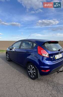 Хэтчбек Ford Fiesta 2014 в 