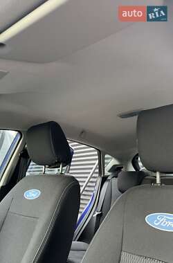 Хэтчбек Ford Fiesta 2014 в 