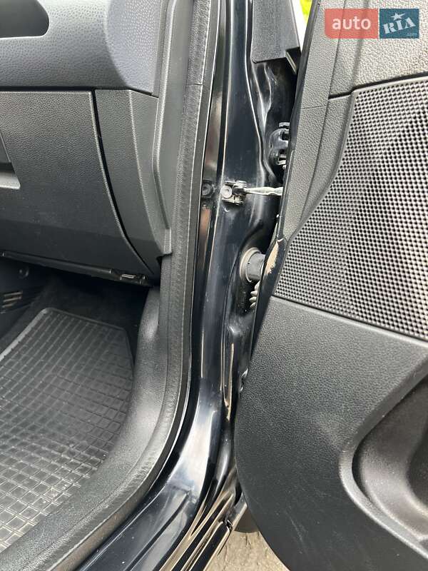 Хэтчбек Ford Fiesta 2006 в Киеве