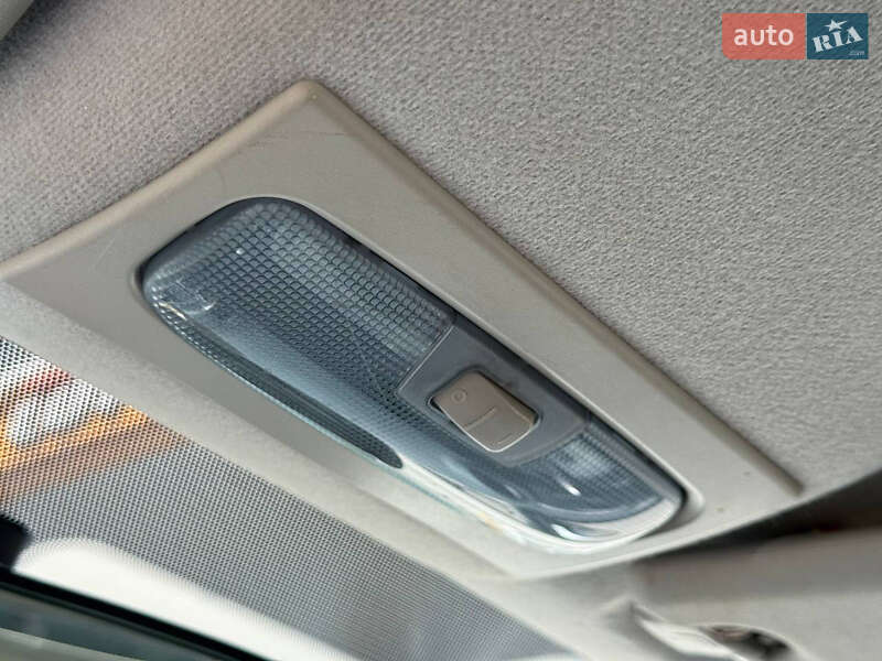 Хэтчбек Ford Fiesta 2010 в Днепре