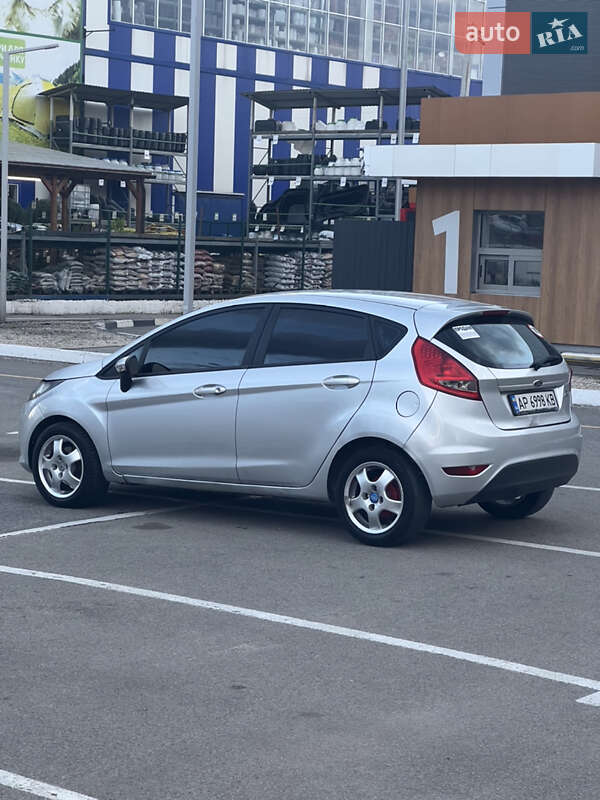 Хэтчбек Ford Fiesta 2011 в Днепре фото 3 Хэтчбек Ford Fiesta 2011 в Днепре