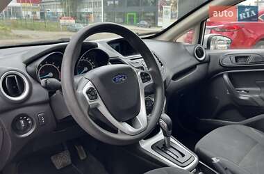 Седан Ford Fiesta 2017 в 