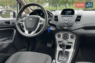 Седан Ford Fiesta 2017 в 