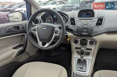 Седан Ford Fiesta 2019 в 