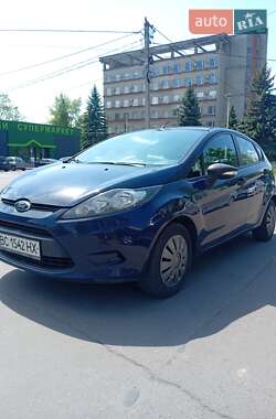 Хэтчбек Ford Fiesta 2010 в Львове