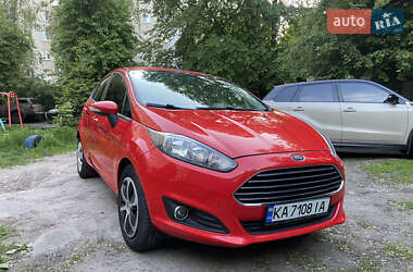 Хэтчбек Ford Fiesta 2015 в Киеве