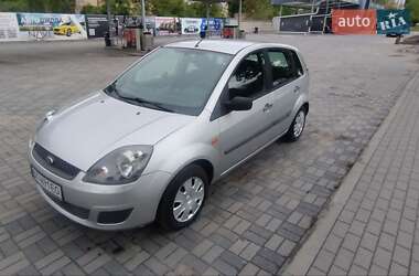 Хетчбек Ford Fiesta 2006 в Хмельницькому