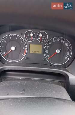 Хэтчбек Ford Fiesta 2008 в 