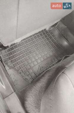 Седан Ford Fiesta 2014 в 