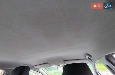 Хетчбек Ford Fiesta 2011 в 