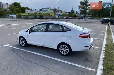 Седан Ford Fiesta 2018 в 