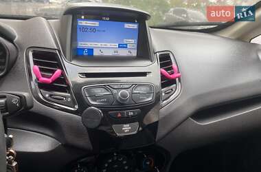 Седан Ford Fiesta 2018 в 
