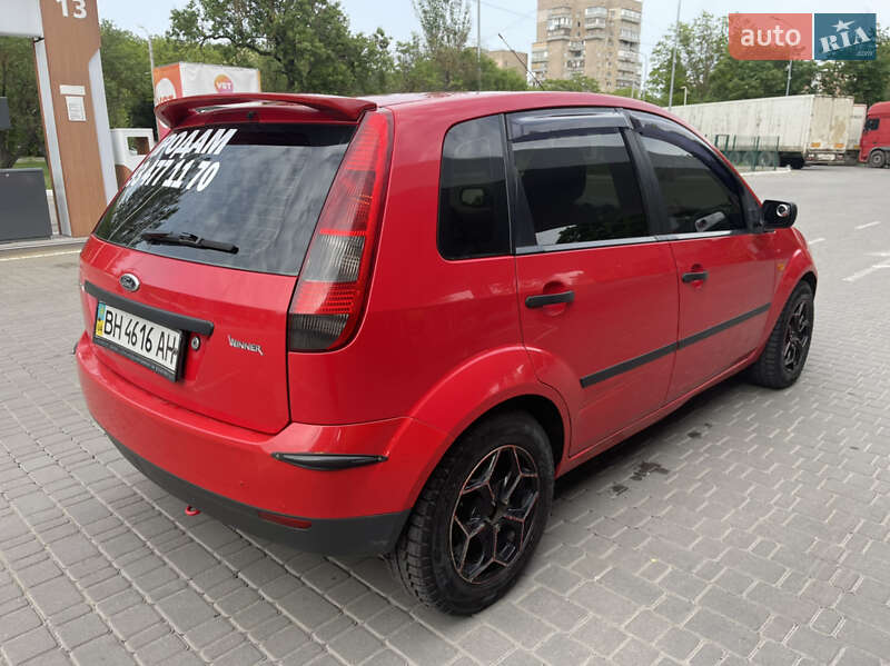 Хэтчбек Ford Fiesta 2005 в Одессе