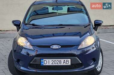 Хетчбек Ford Fiesta 2011 в 
