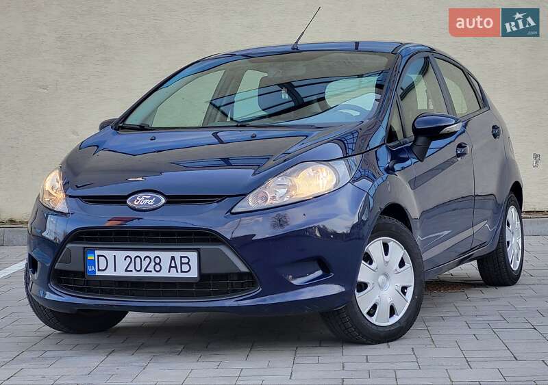 Хэтчбек Ford Fiesta 2011 в Стрые