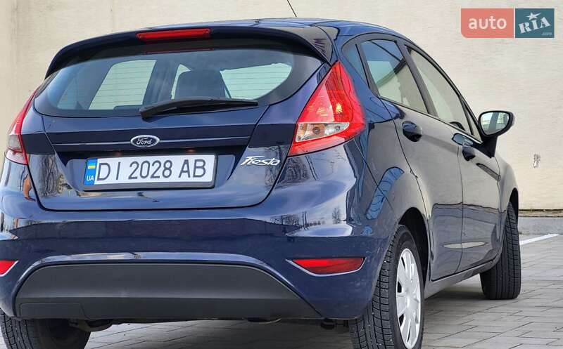 Хэтчбек Ford Fiesta 2011 в Стрые