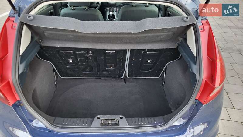 Хэтчбек Ford Fiesta 2011 в Стрые