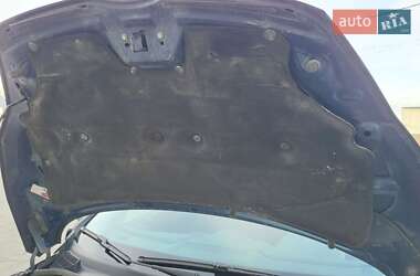 Хетчбек Ford Fiesta 2011 в 