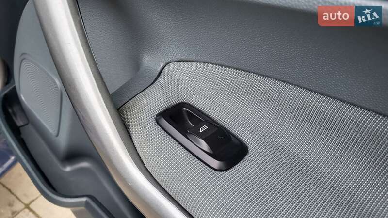 Хэтчбек Ford Fiesta 2011 в Стрые