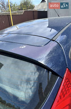 Хэтчбек Ford Fiesta 2011 в 