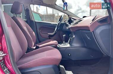 Хэтчбек Ford Fiesta 2011 в 