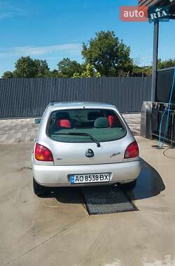 Хэтчбек Ford Fiesta 1998 в 