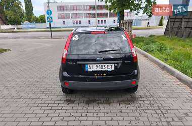 Хэтчбек Ford Fiesta 2008 в 