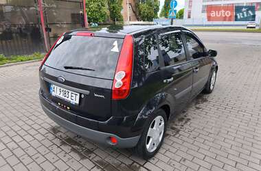 Хэтчбек Ford Fiesta 2008 в 