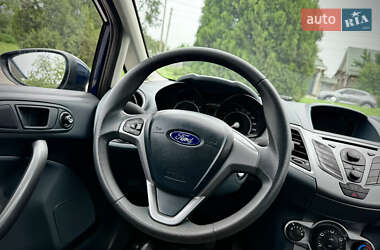 Хэтчбек Ford Fiesta 2008 в 