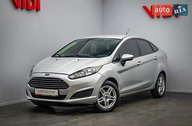 Седан Ford Fiesta 2017 в Киеве