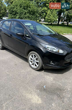 Хэтчбек Ford Fiesta 2019 в 