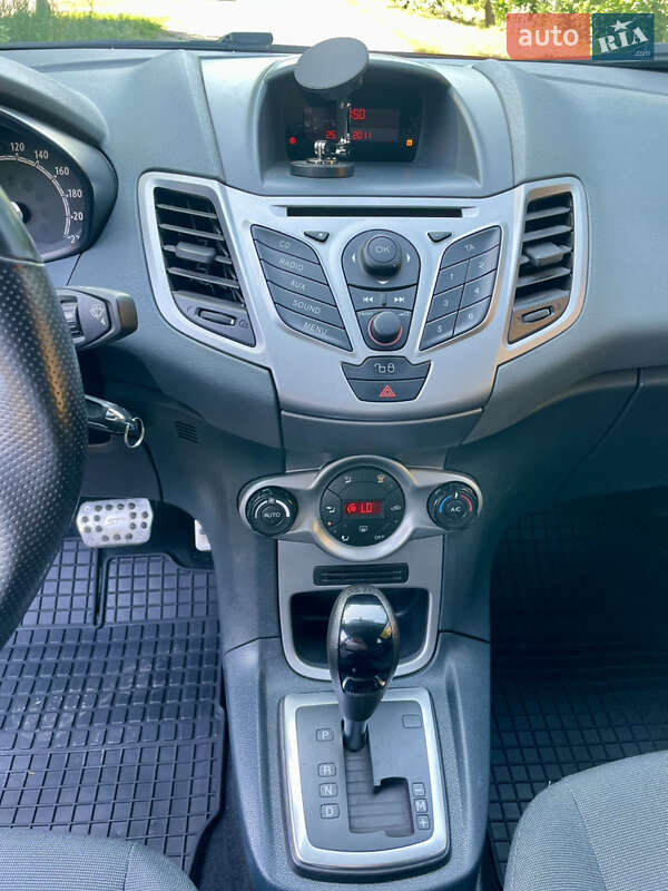 Хетчбек Ford Fiesta 2011 в Харкові
