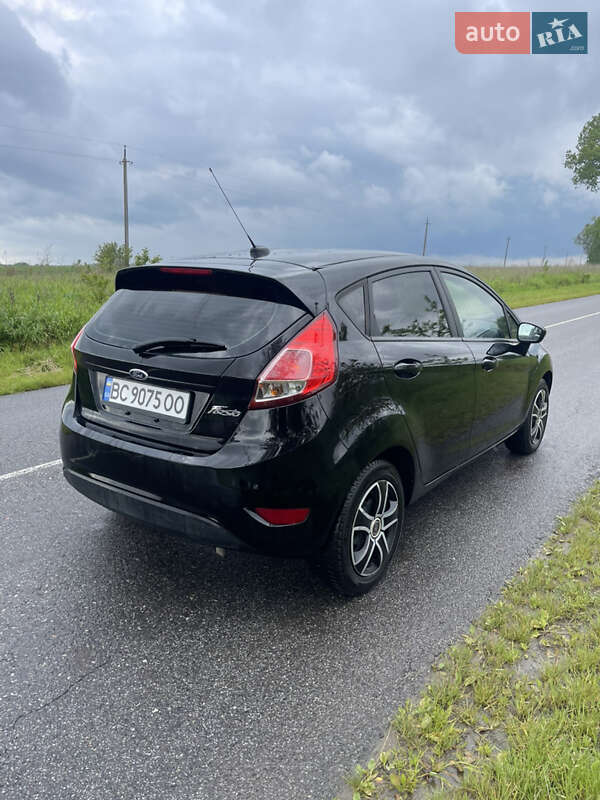 Ford Fiesta 2016