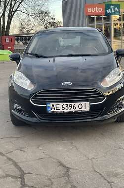 Хетчбек Ford Fiesta 2017 в Києві