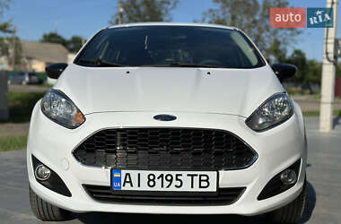 Хэтчбек Ford Fiesta 2019 в 
