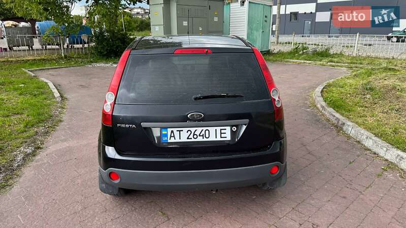 Хетчбек Ford Fiesta 2008 в Калуші