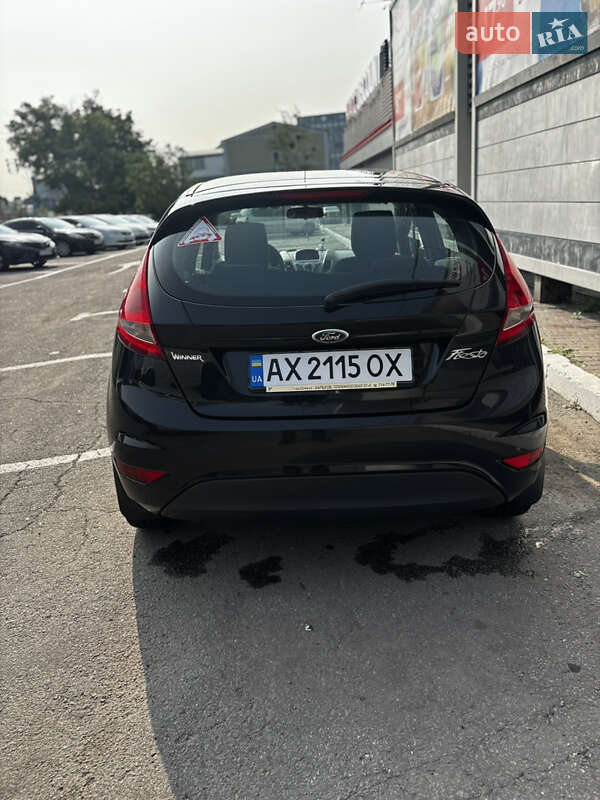 Хэтчбек Ford Fiesta 2011 в Харькове