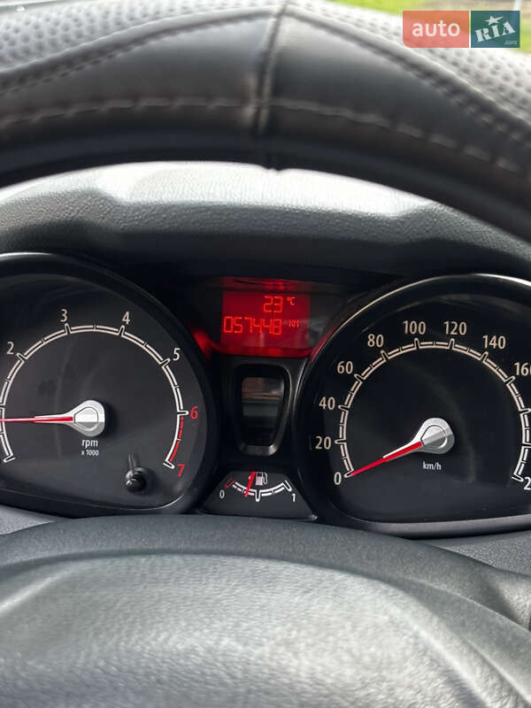 Хэтчбек Ford Fiesta 2011 в Харькове