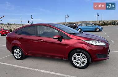 Седан Ford Fiesta 2016 в Одесі
