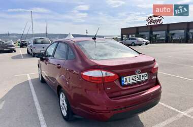 Седан Ford Fiesta 2016 в 
